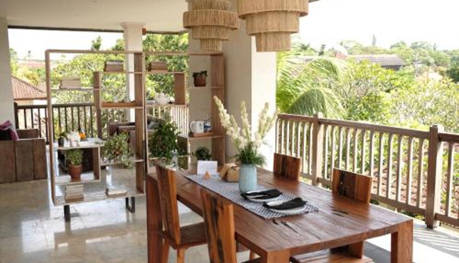 Suite - CHSE Certified Sri Ratih Cottages