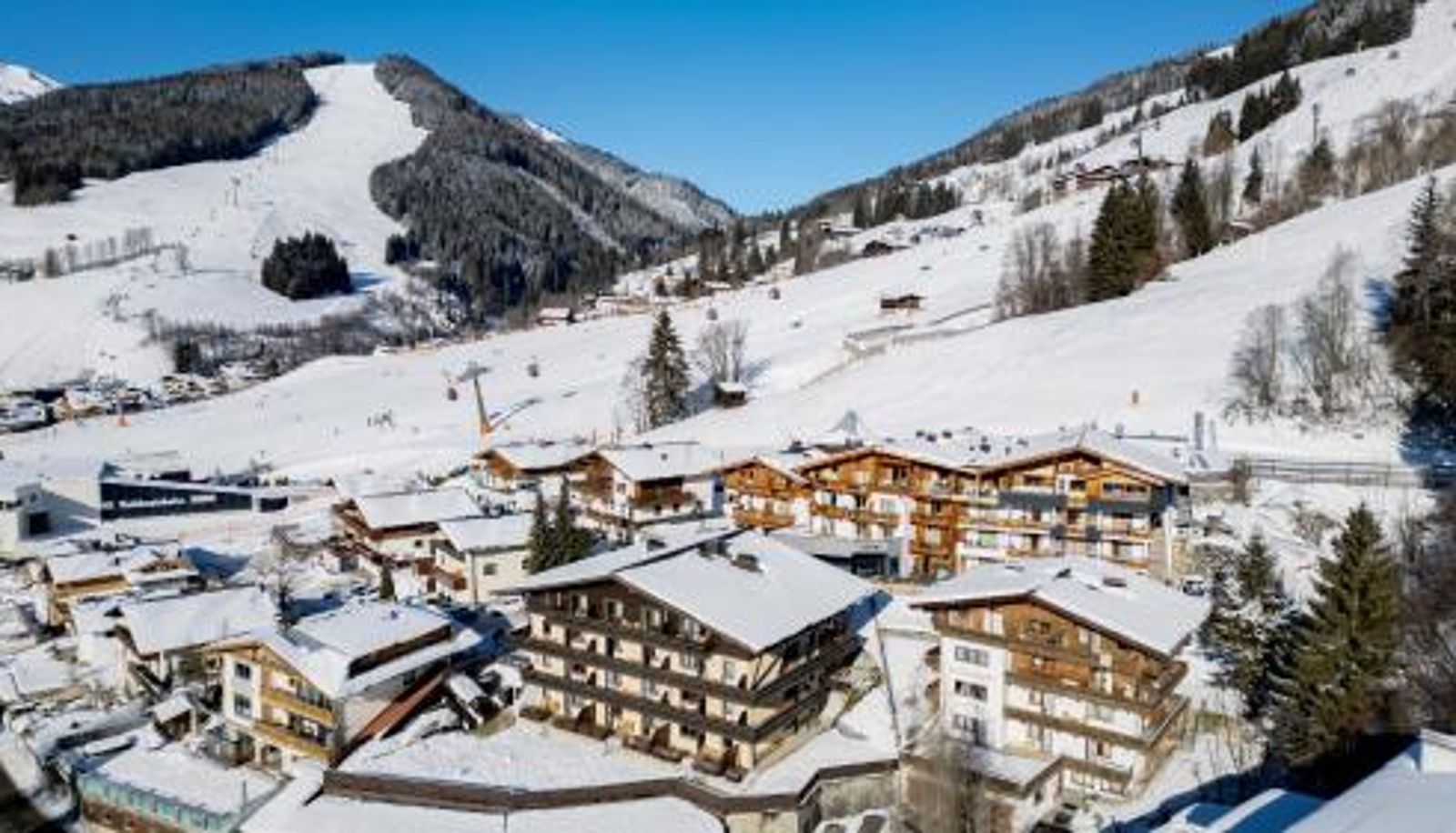 Hotel outdoor area - Hapimag Saalbach inklusive JokerCard