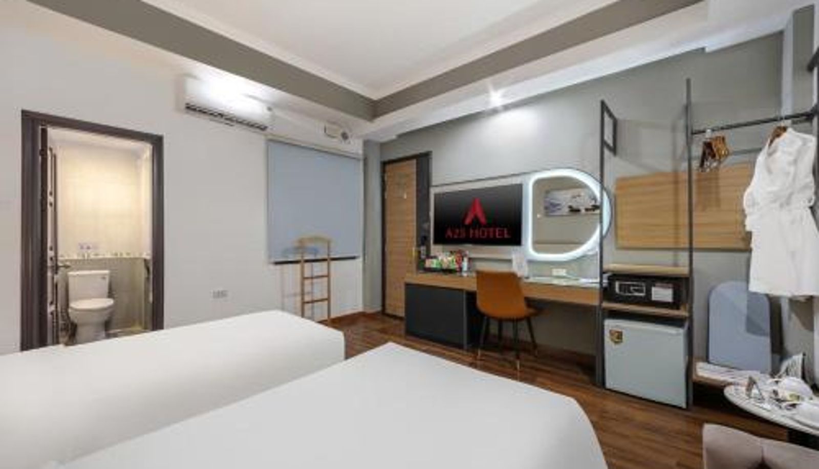 Zimmer - A25 Premium Hotel - 12 Phố Huế