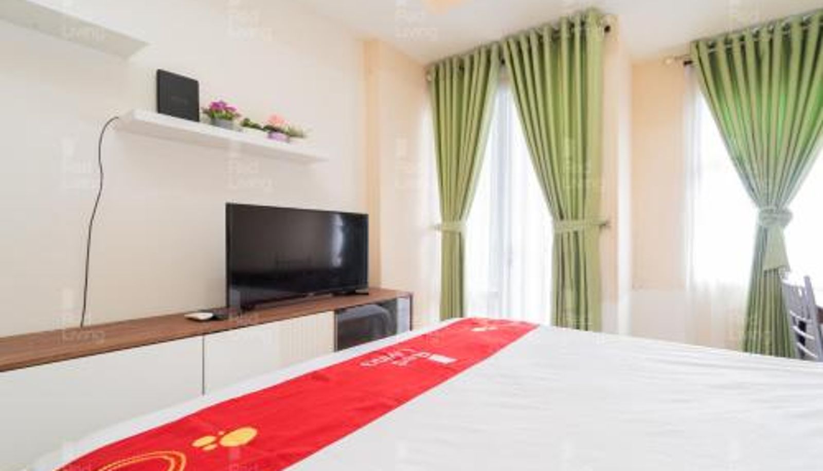 Apartment - RedLiving Apartemen Vida View - Vida Connect