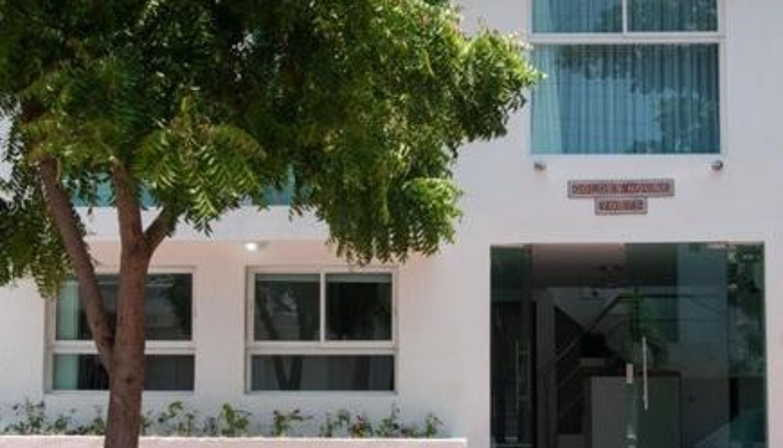 Info - Hotel Golden House