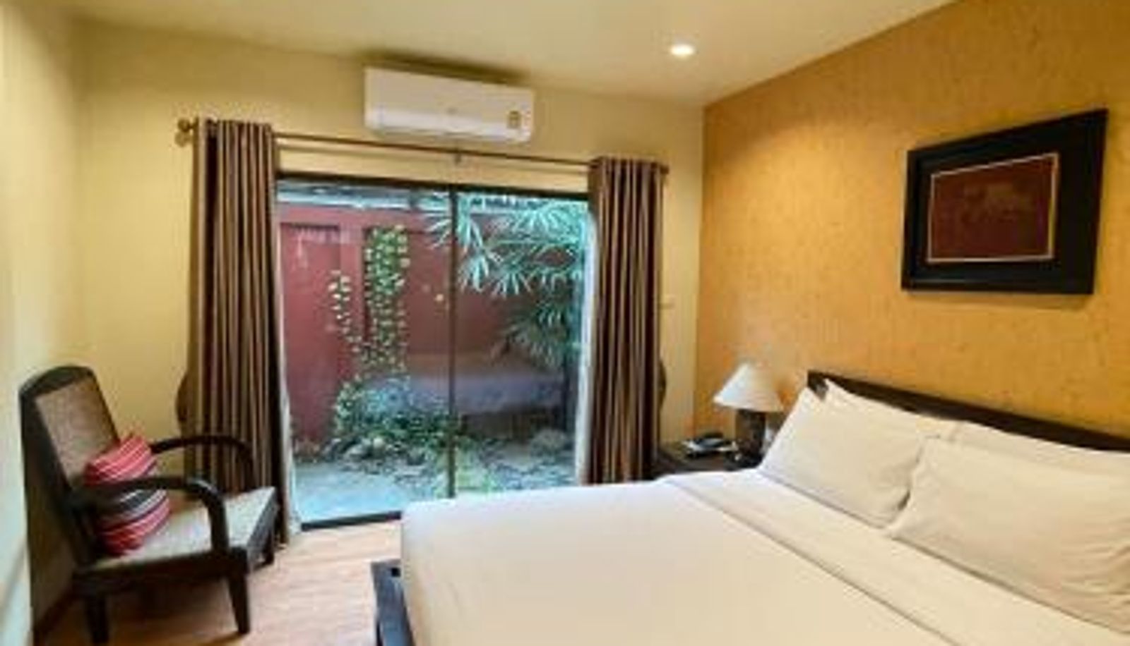 Room - Thapae Chiang Mai Thai House