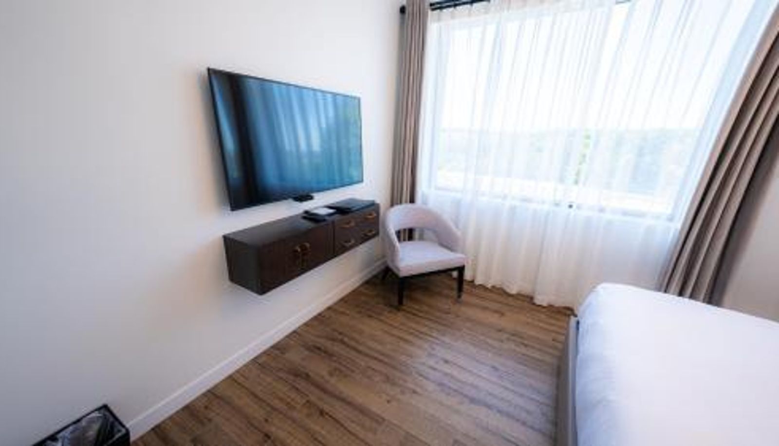 Room - Mount Alverno Luxury Resorts