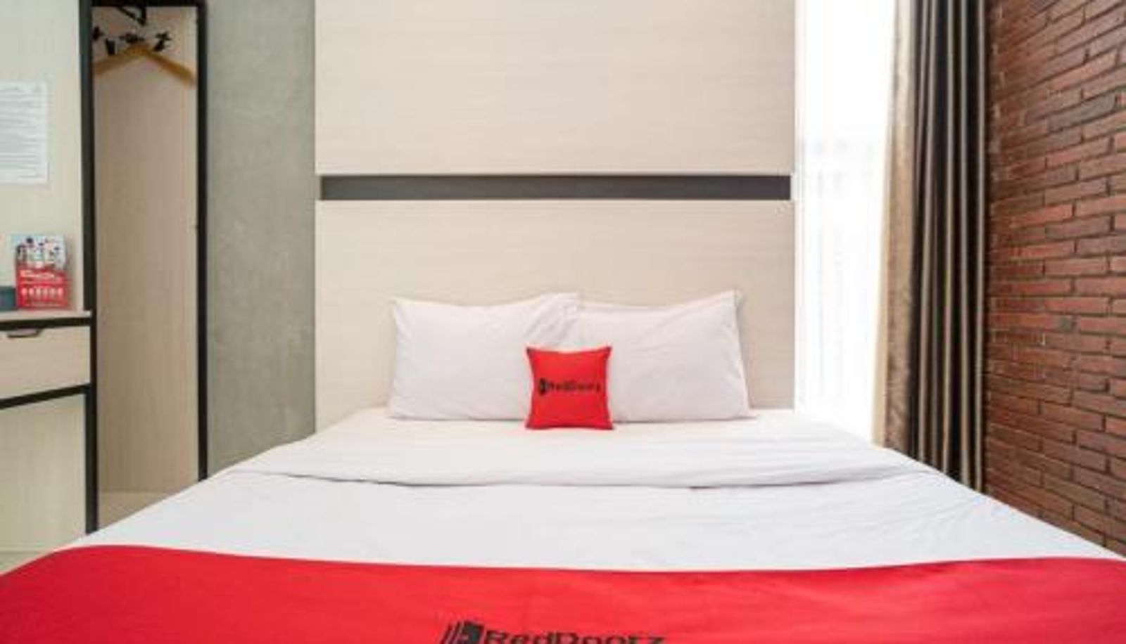Habitación - RedDoorz Syariah At Mitra Guest House