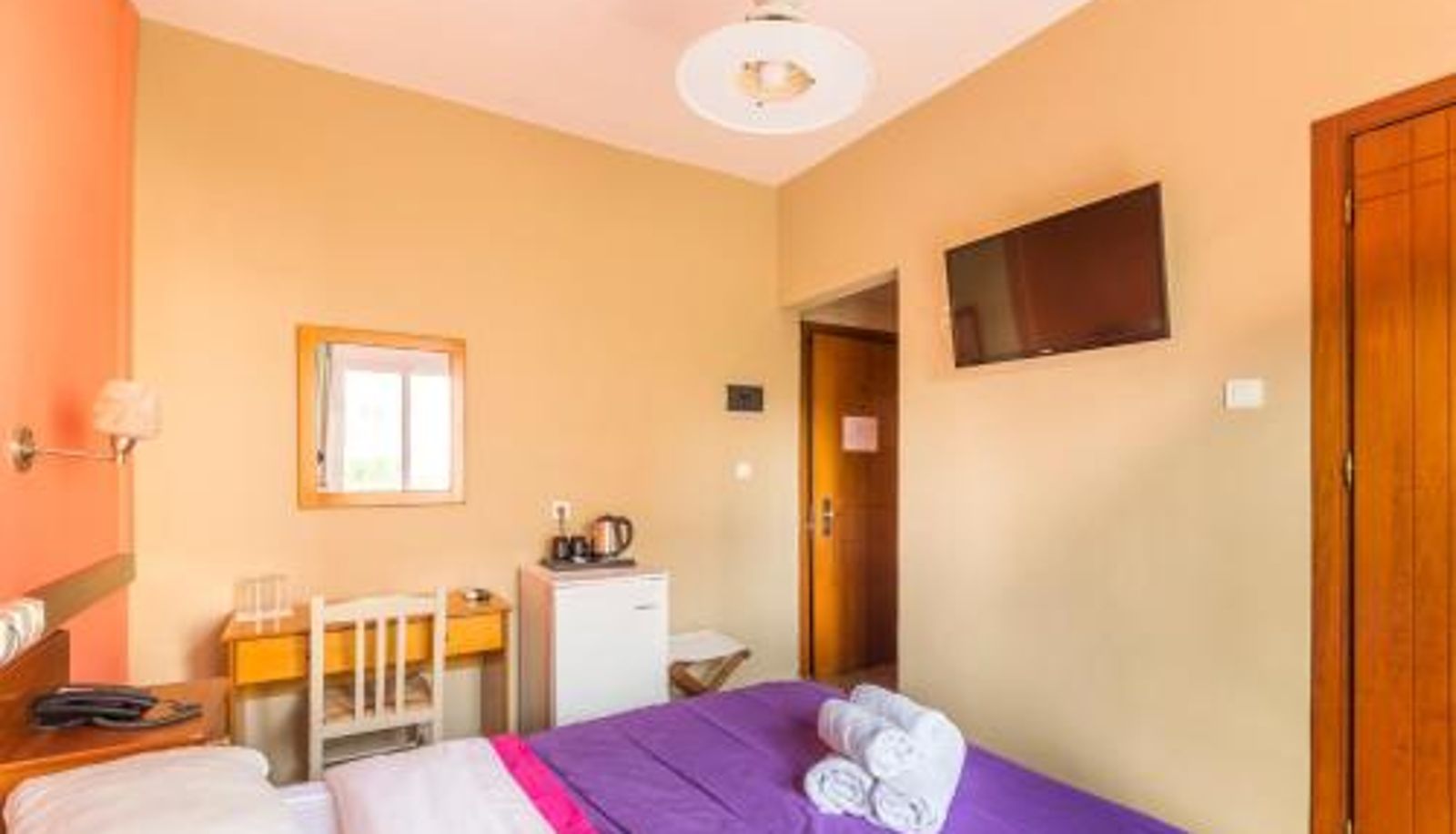 Info - Hotel Almira