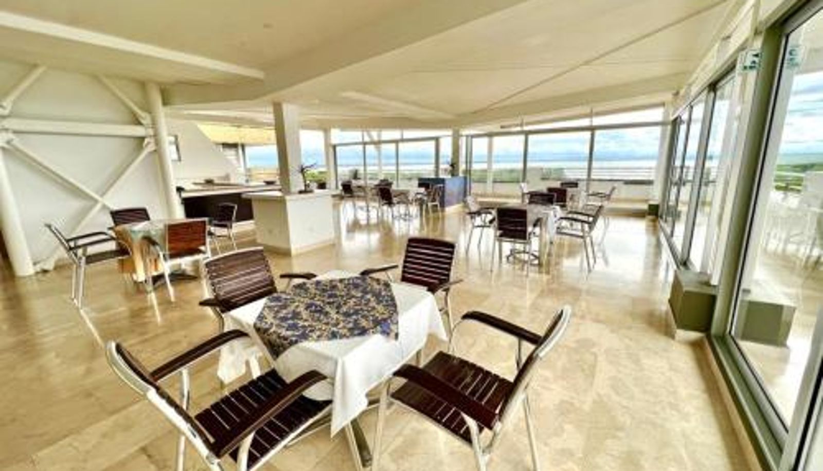 Breakfast room within the restaurant - PlazaMar Pacifico Hotel