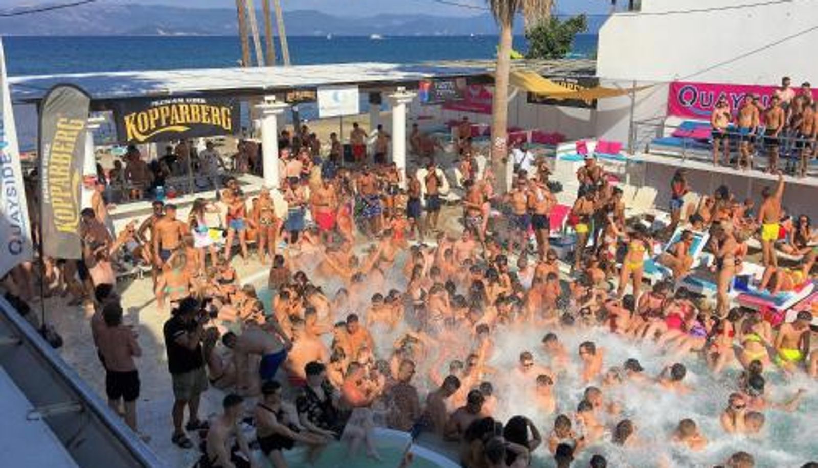 Info - Quayside Village Hotel