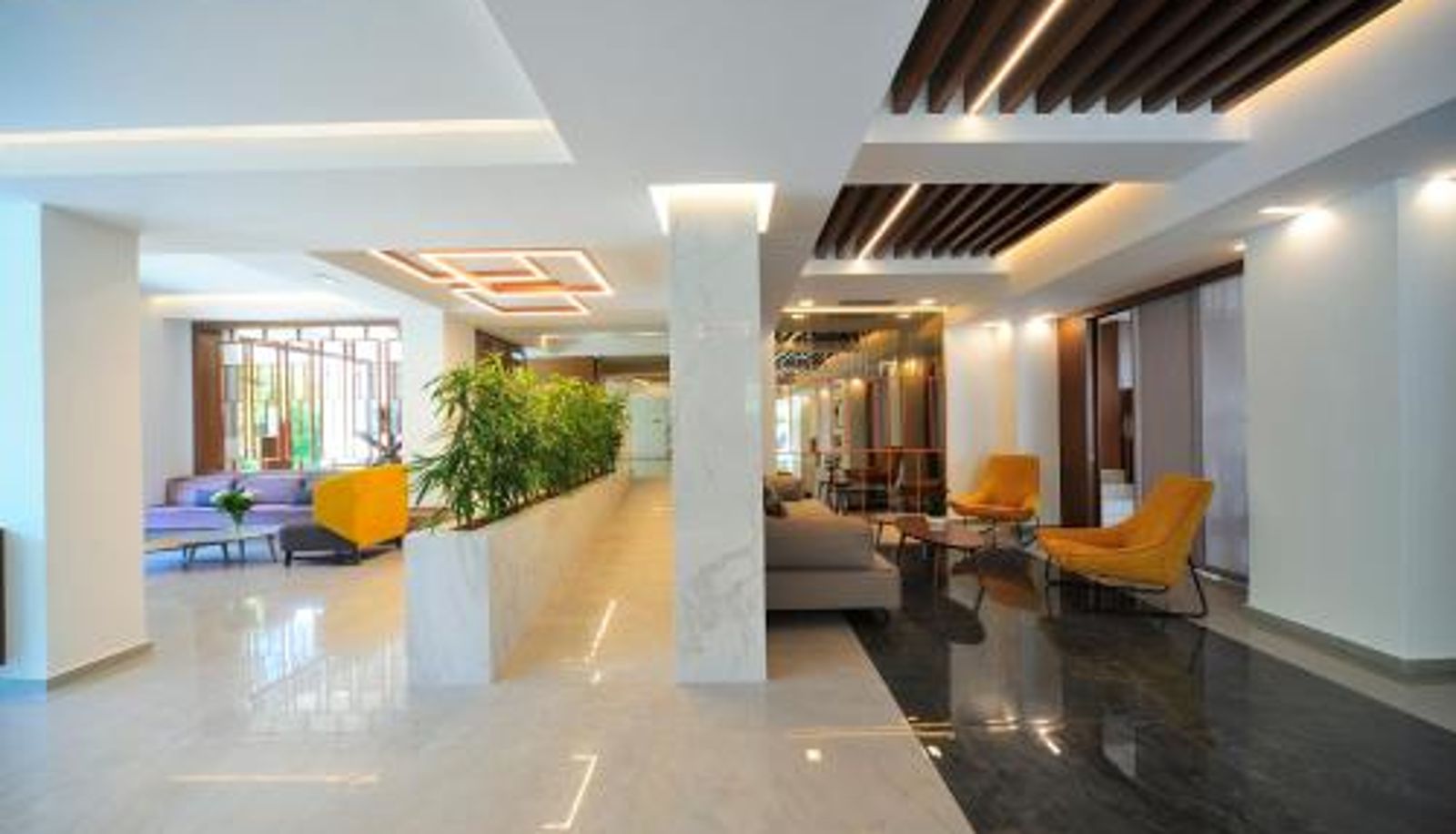 Rezeption - Atrium Ambiance Hotel