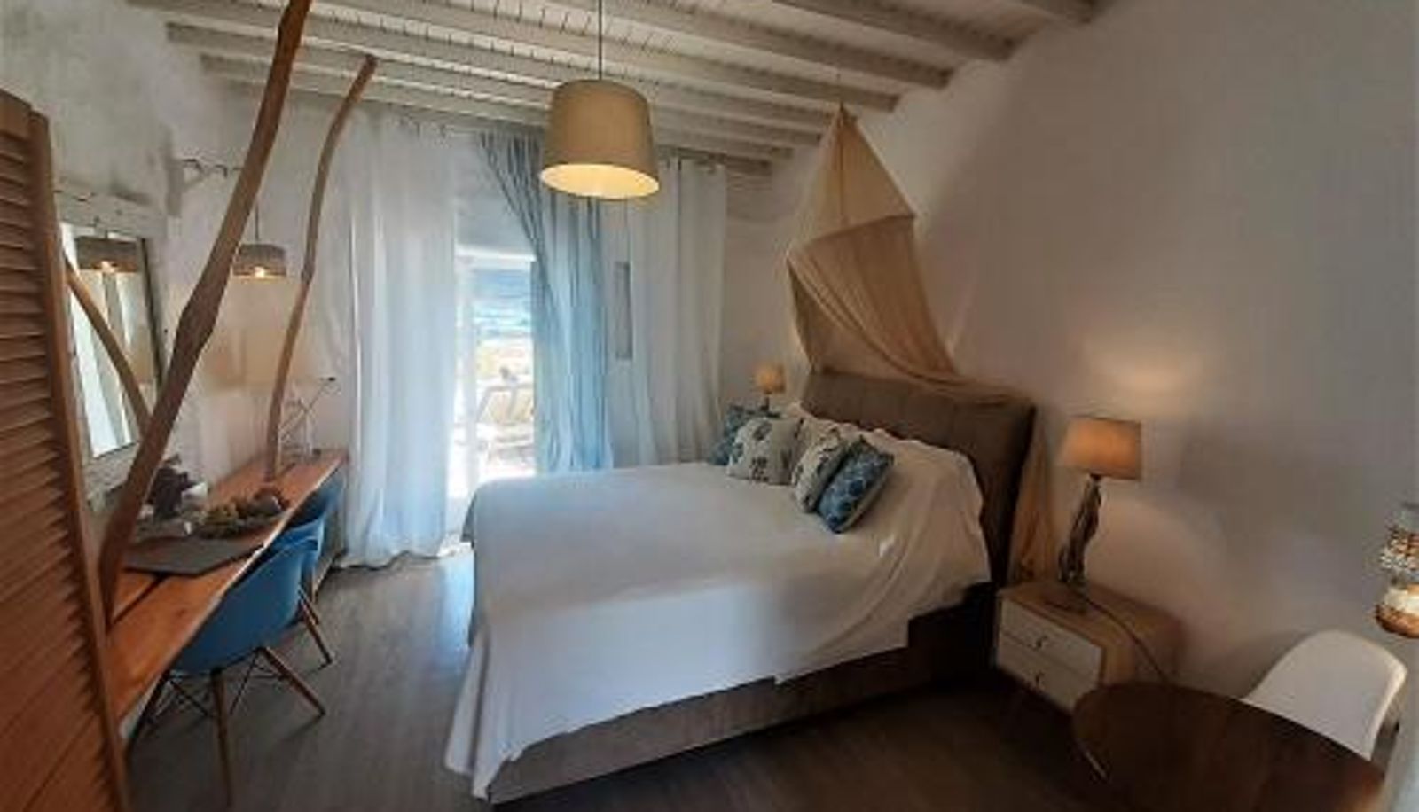 Zimmer - Sea Side Studios & Houses