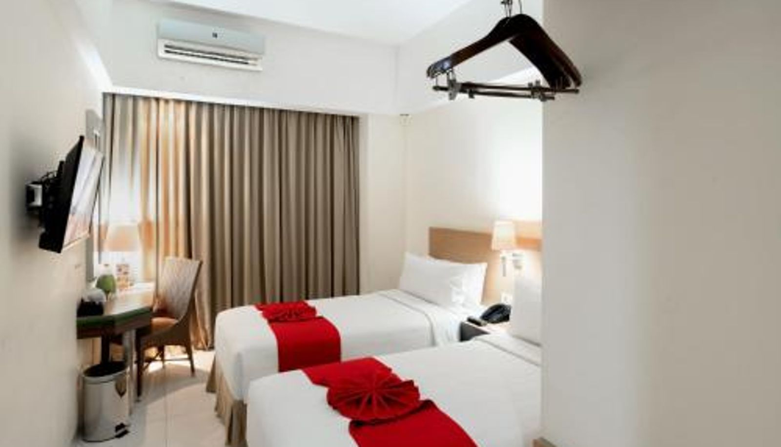 Info - Atrium Premiere Hotel Yogyakarta Ambarukmo
