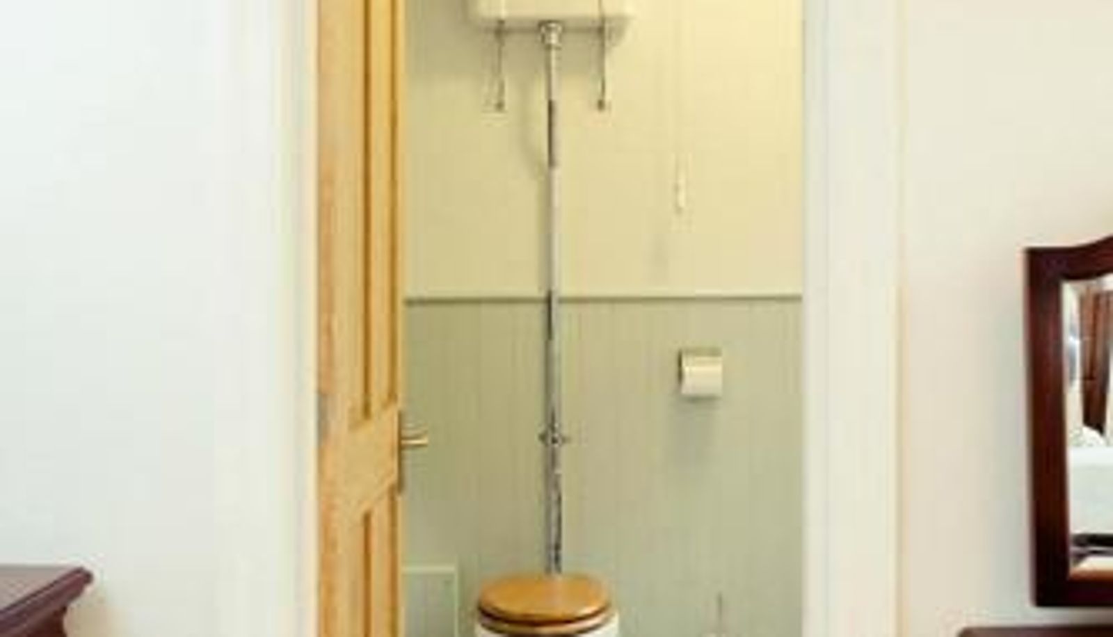 Badkamer - Kings Arms Hotel