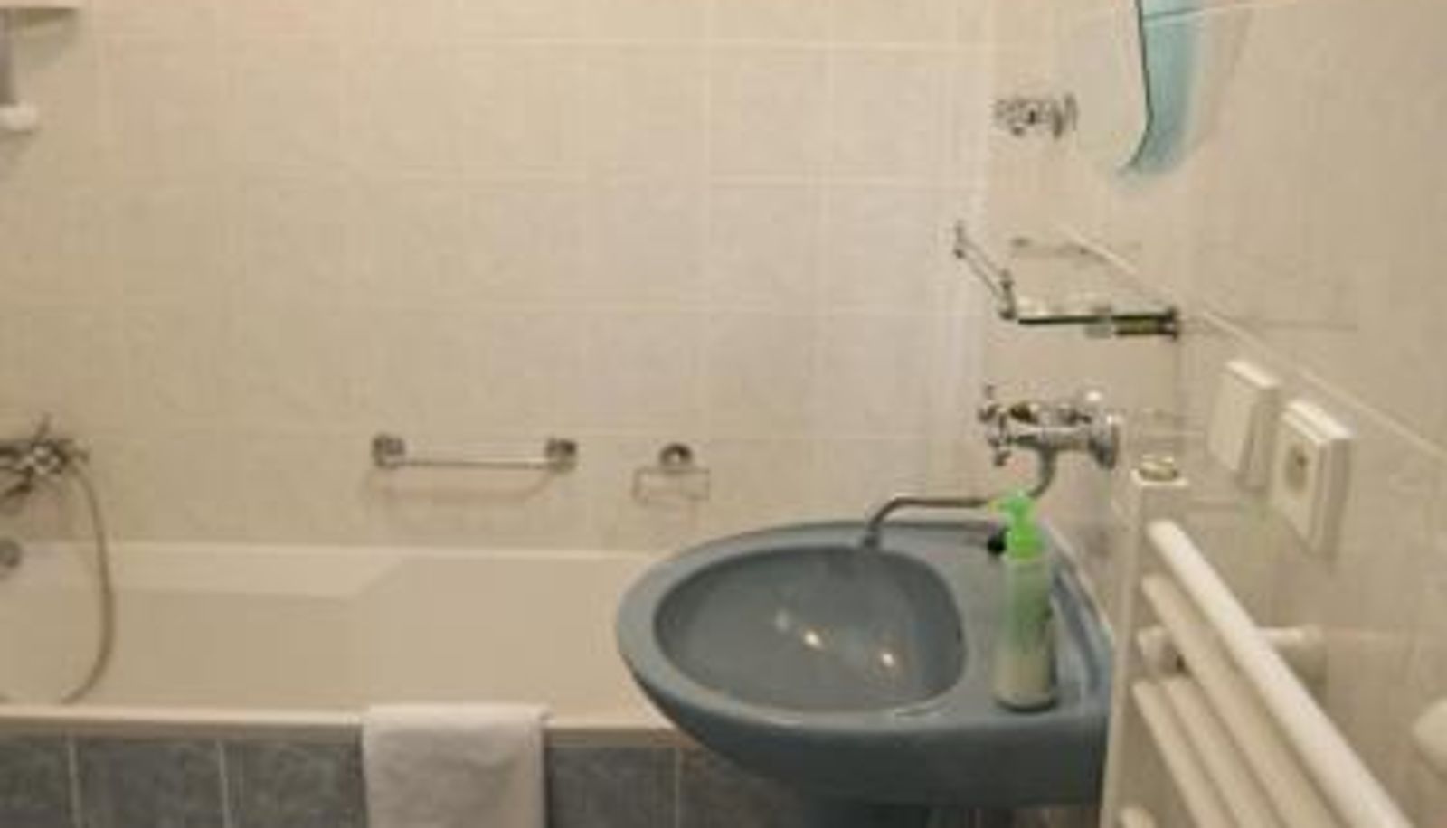 Bathroom - Hotel Solaster Garni
