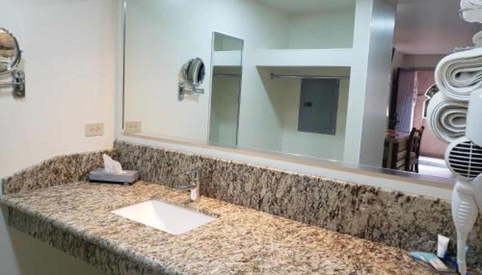 Badezimmer - La Villa de Zaragoza