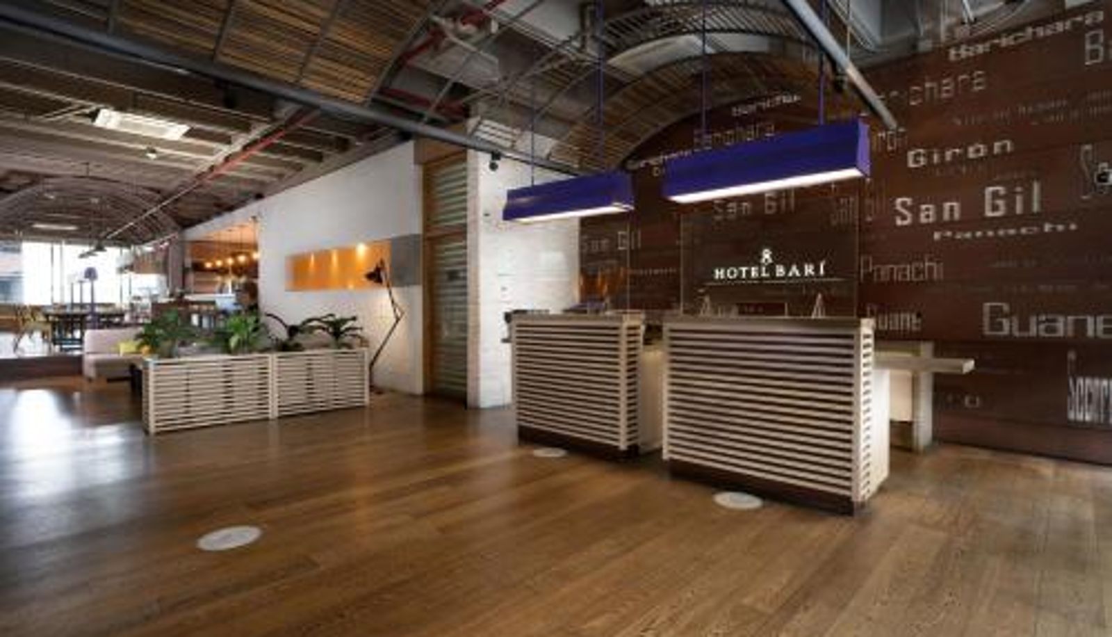 Reception - Hotel Bari Bucaramanga By OxoHotel