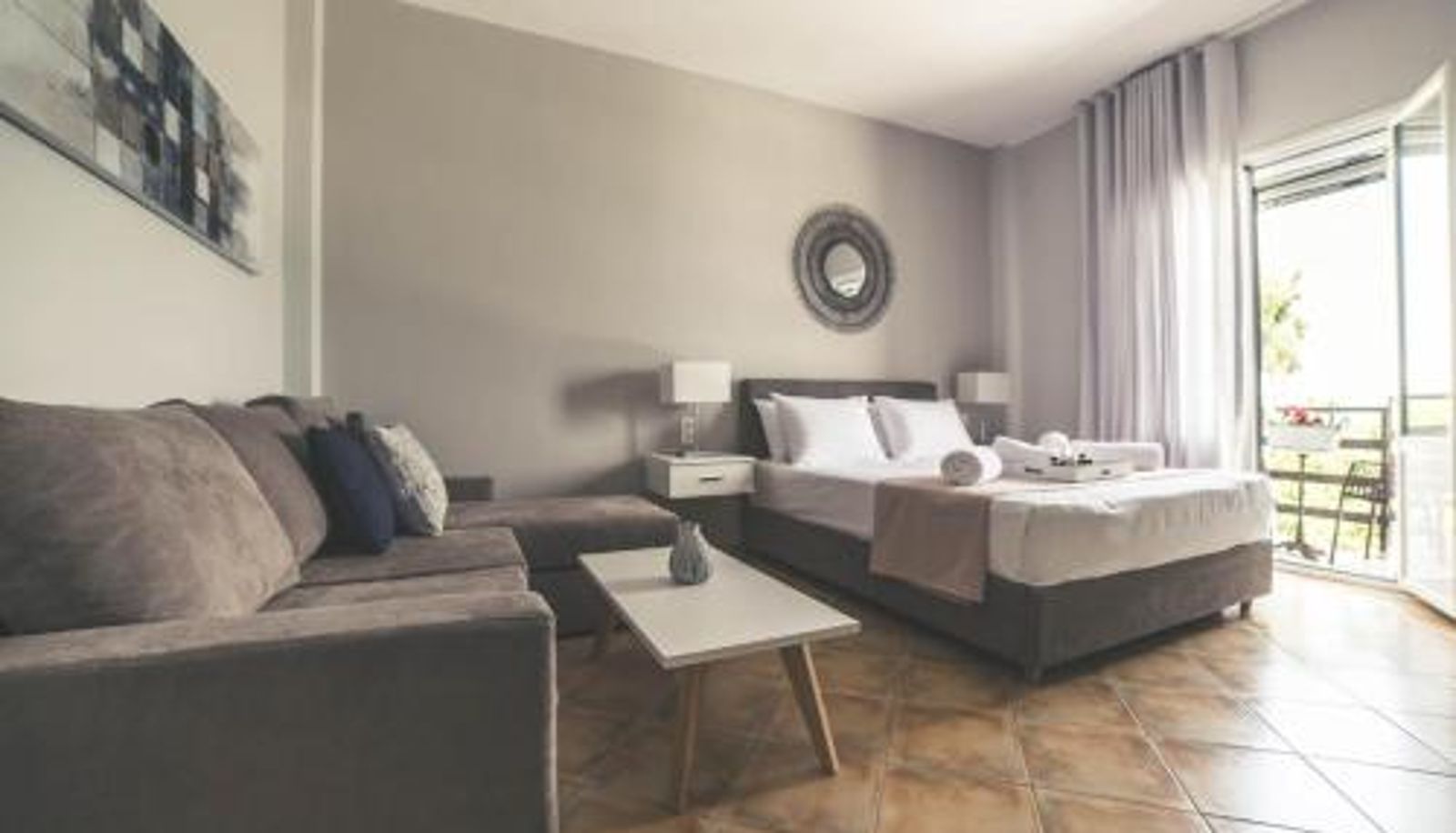 Info - Teatro Deluxe Rooms