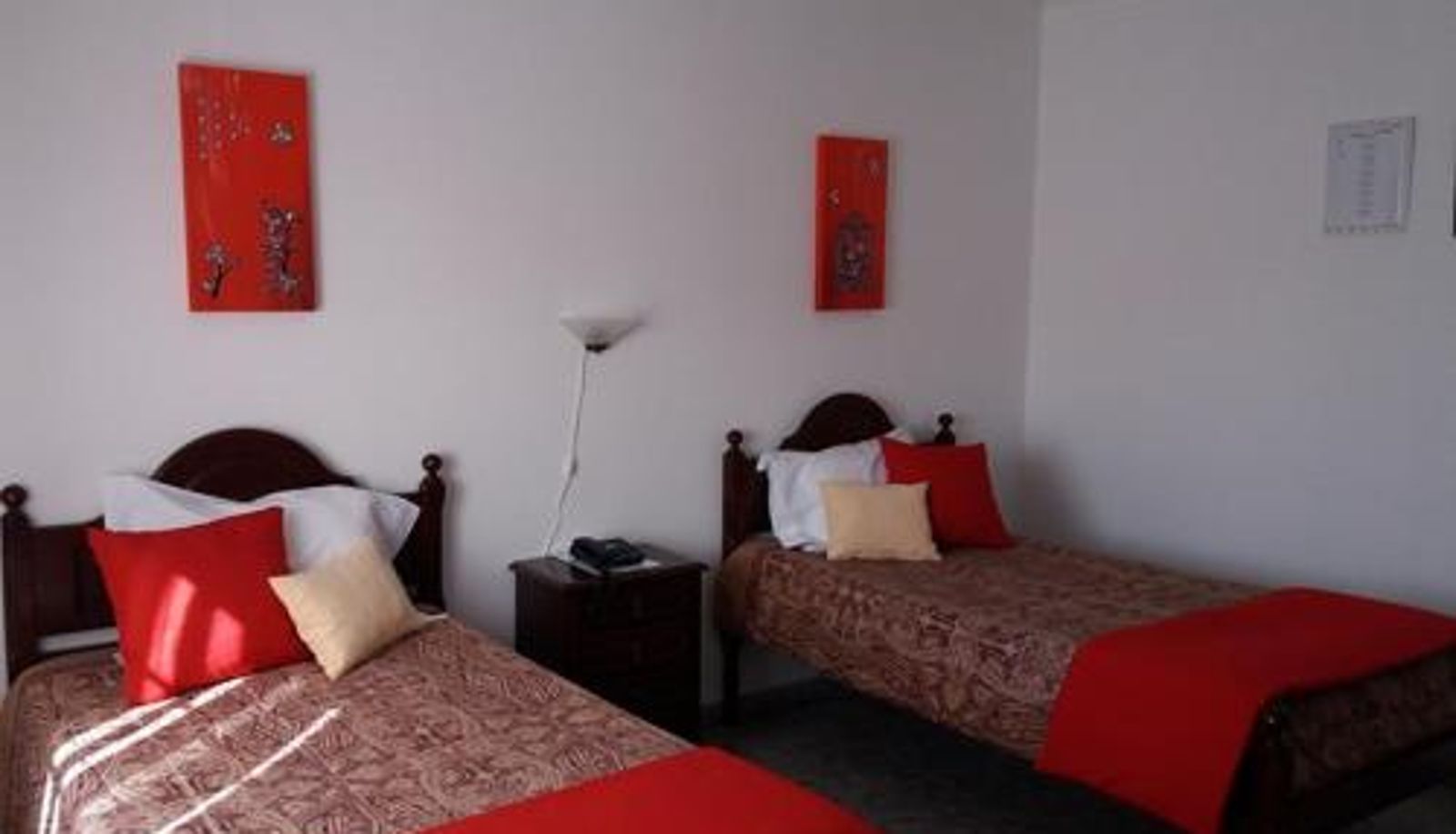 Info - Hotel Branco II