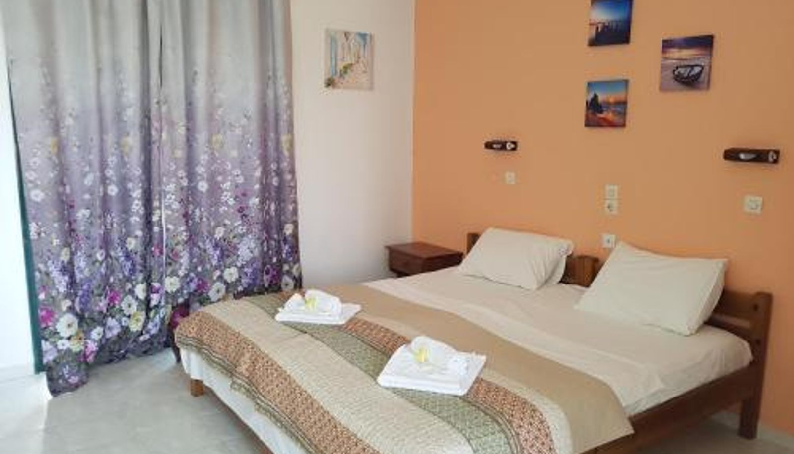 Room - Stars Hotel