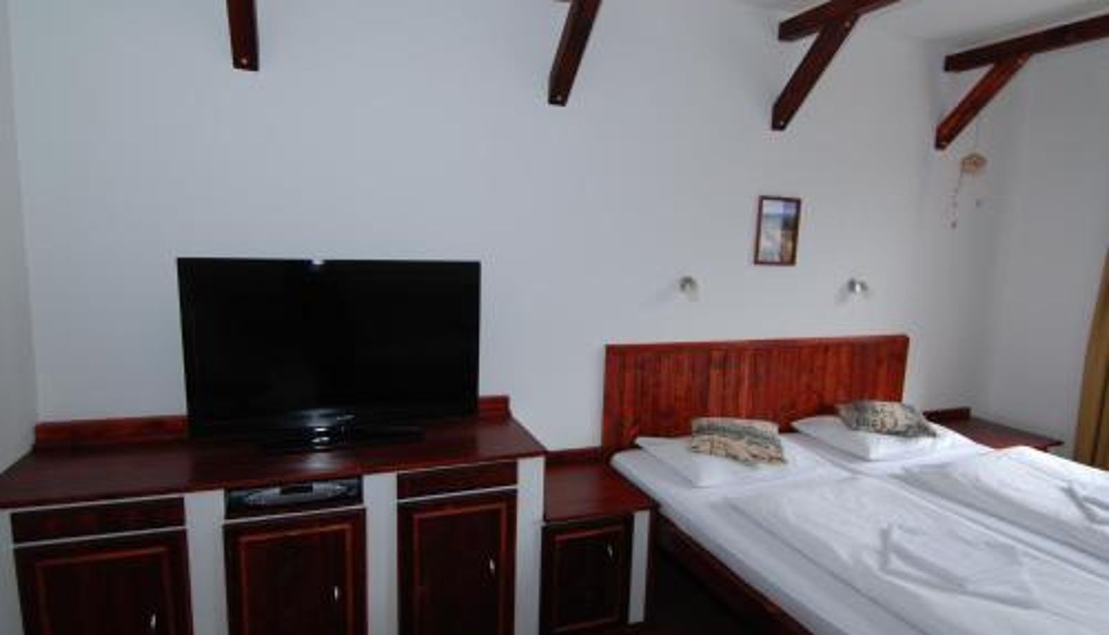 Info - Rodinný "Hotel U Můstků"