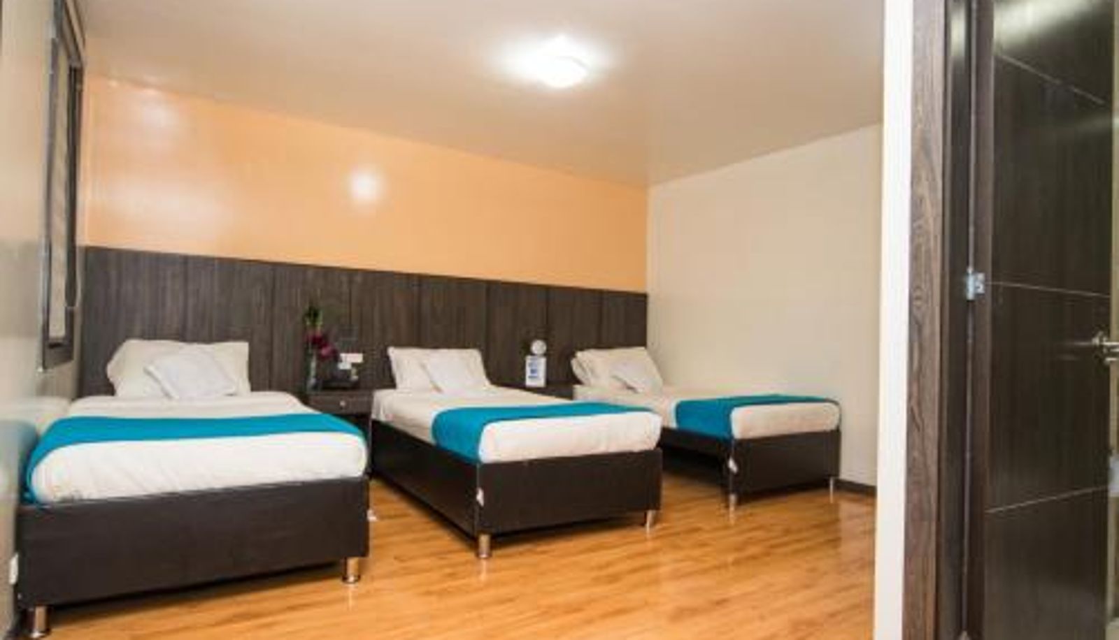 Zimmer - Space Blue Bogota