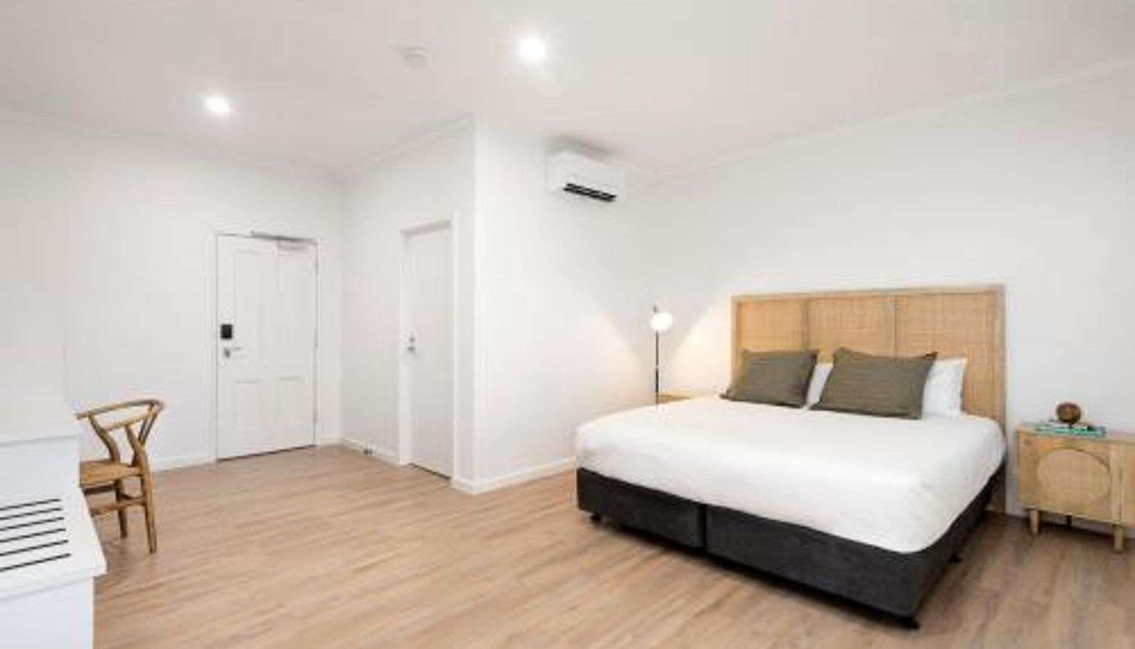Info - Grand Terminus Hotel
