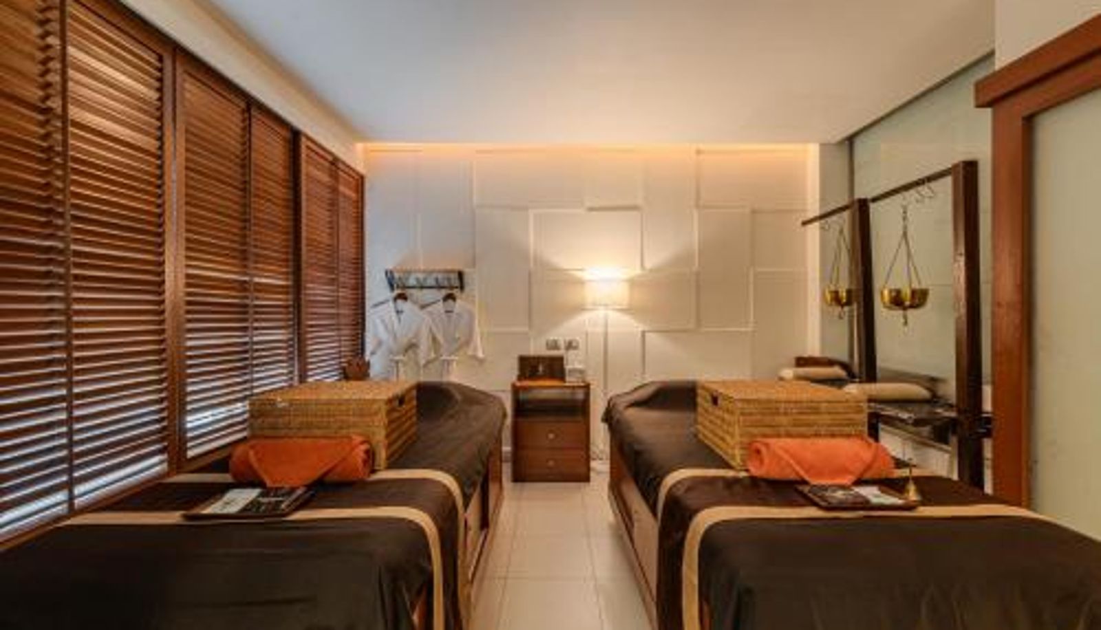 Info - Night Hotel Bangkok - Asoke Sukhumvit 15