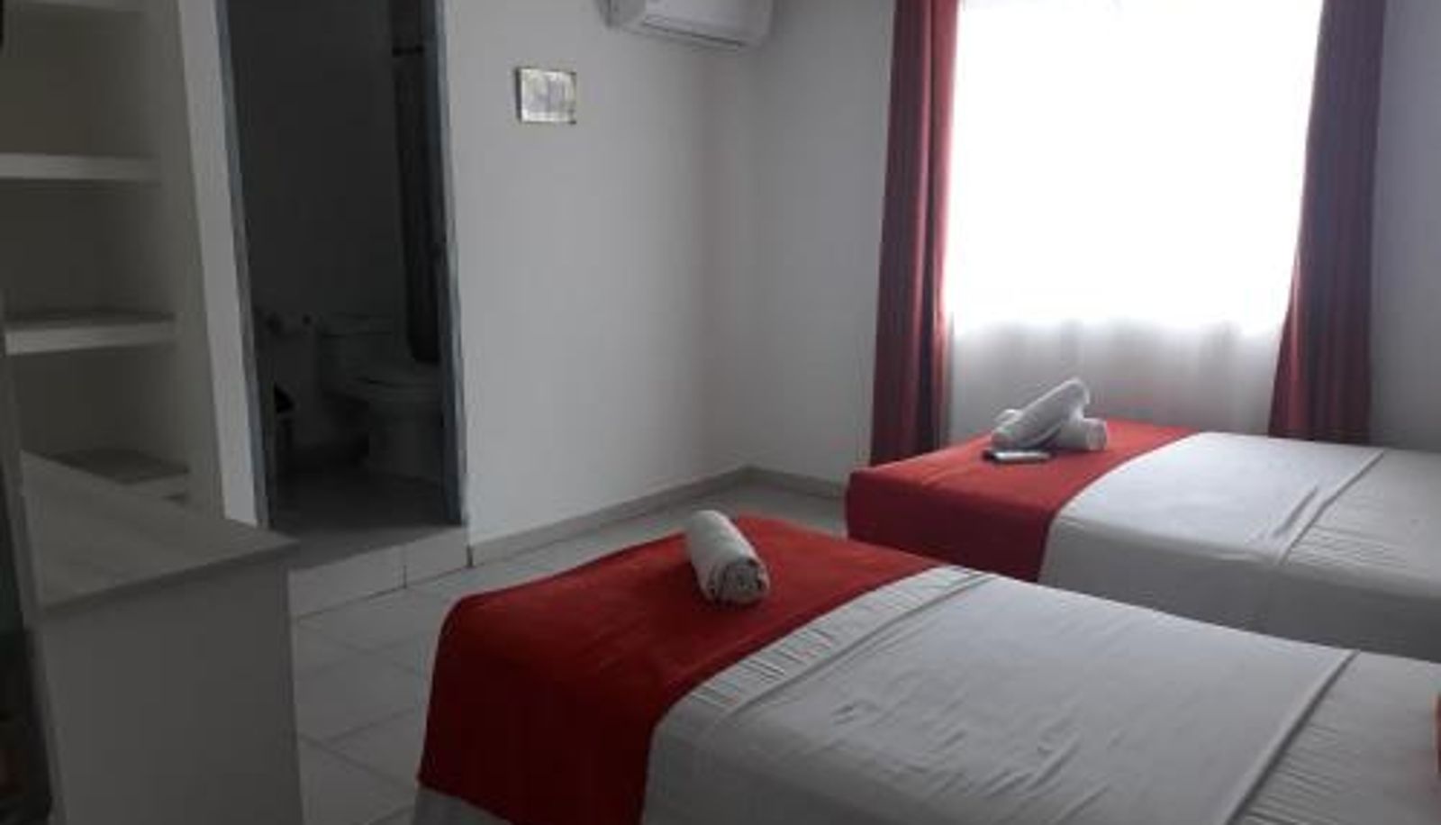 Info - Mintaka Hotel + Lounge