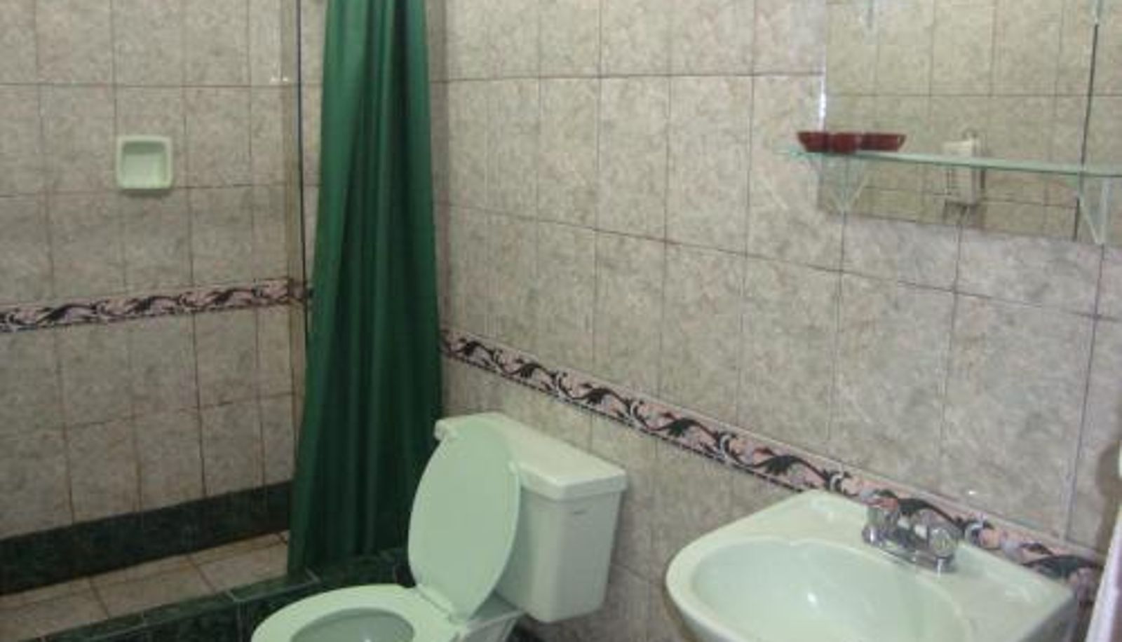 Dreibettzimmer - Hotel Sol del Oriente Iquitos