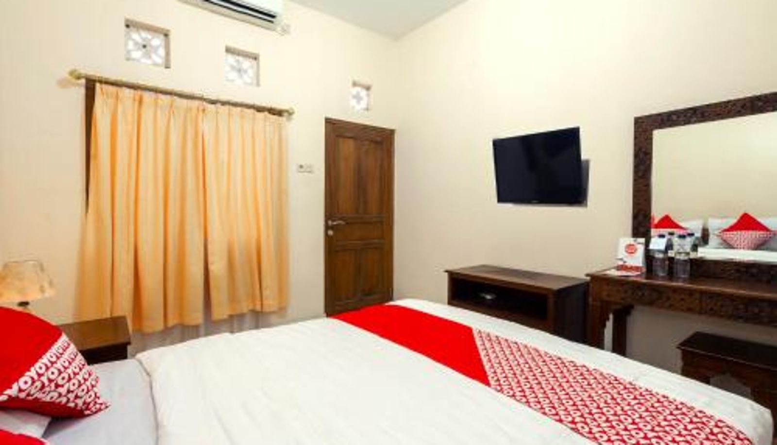 Chambre - Hotel O Omah Ladrang