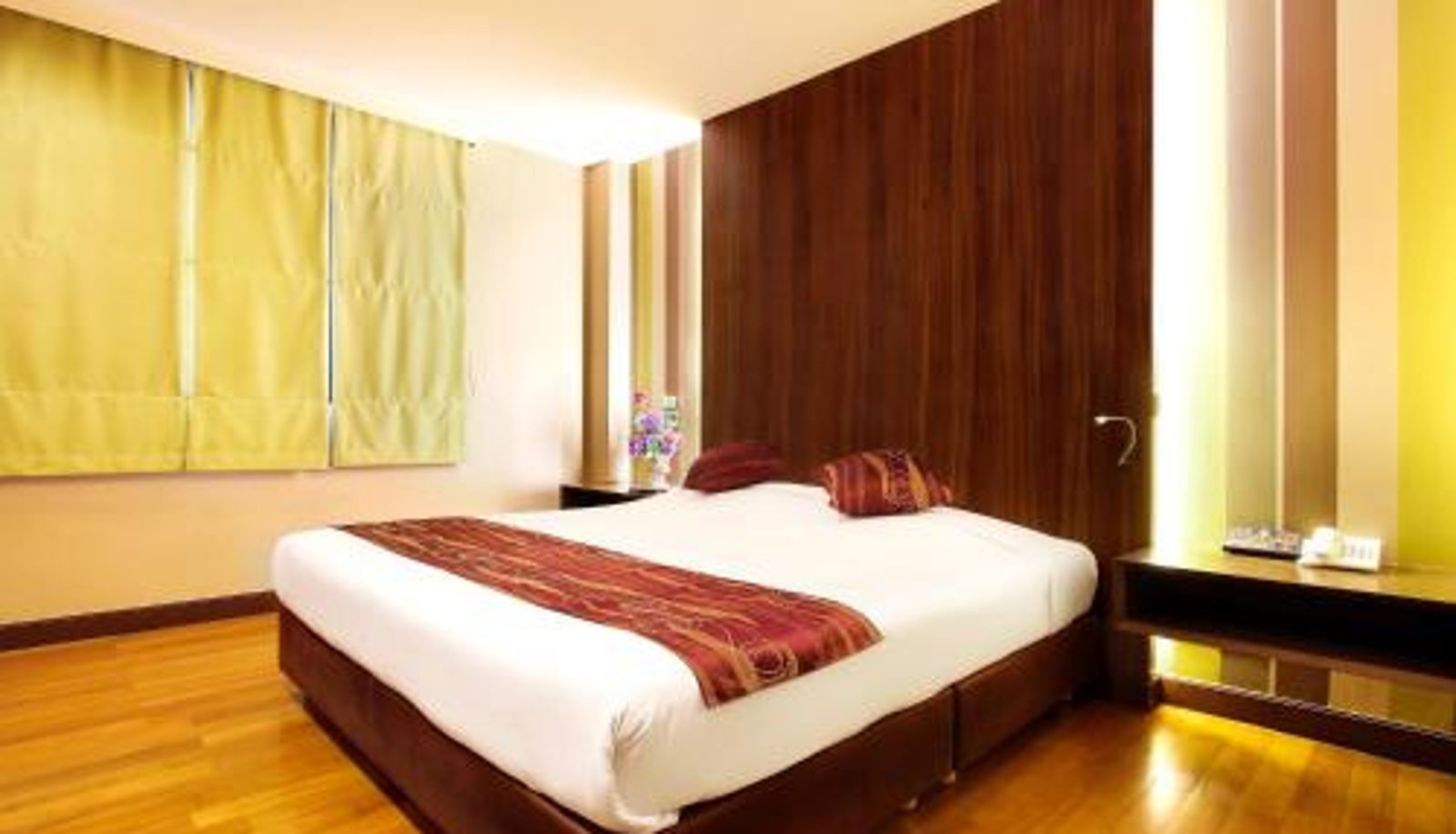 Zimmer - Bally Suite Silom