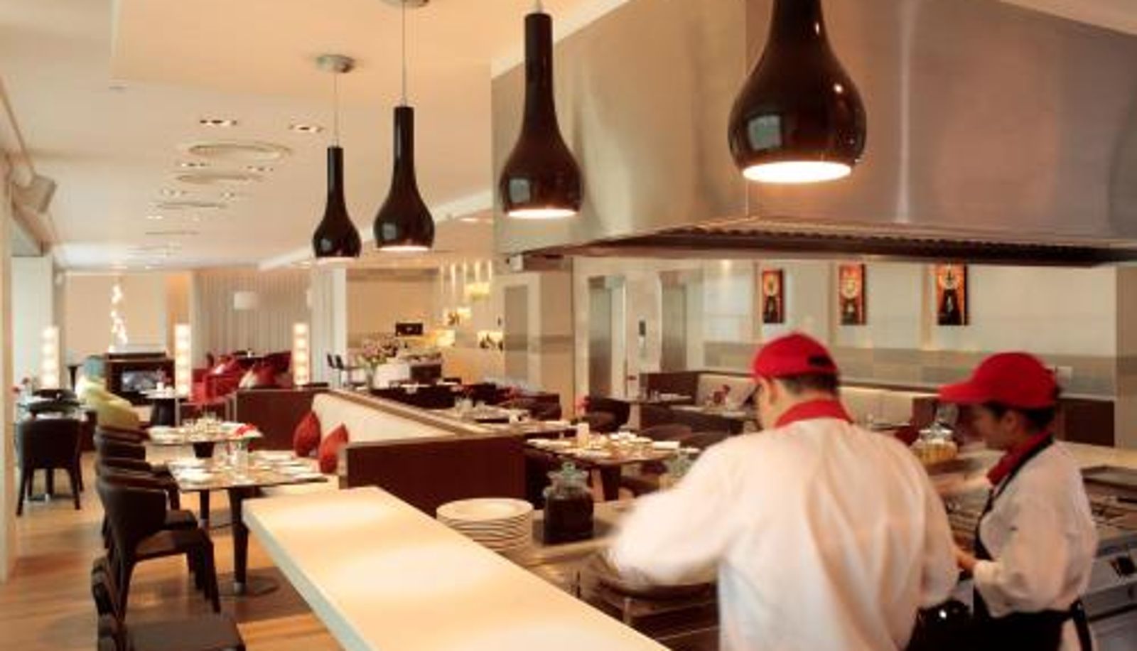 Frühstücksraum innerhalb des Restaurants - NH Bangkok Asoke