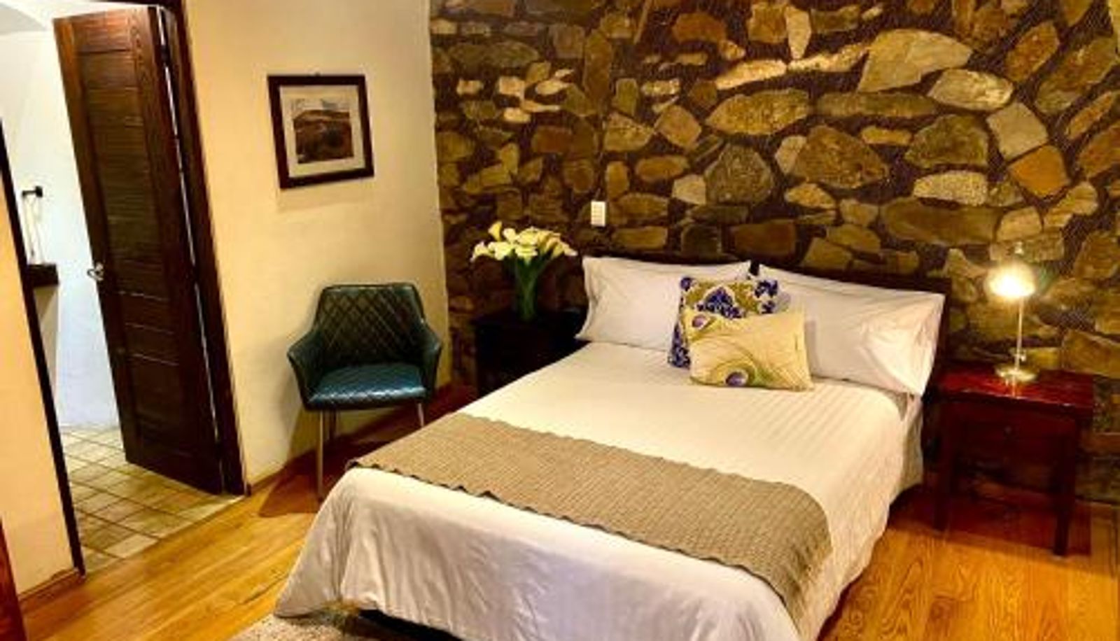 Información - HOTEL MINA REAL