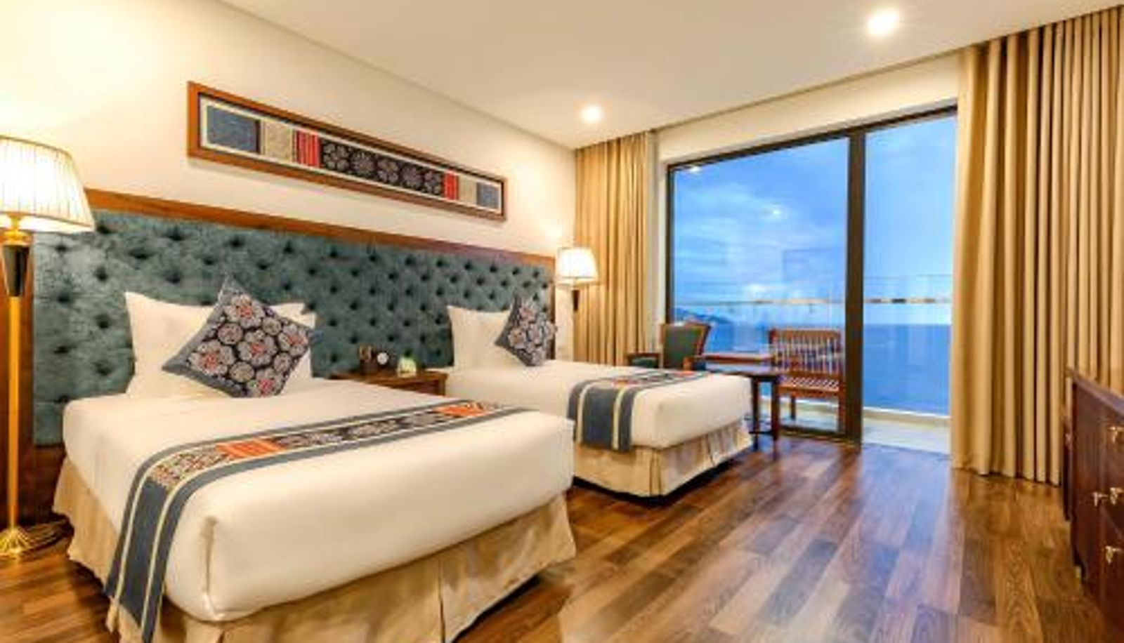 Camera - Balcona Hotel Da Nang