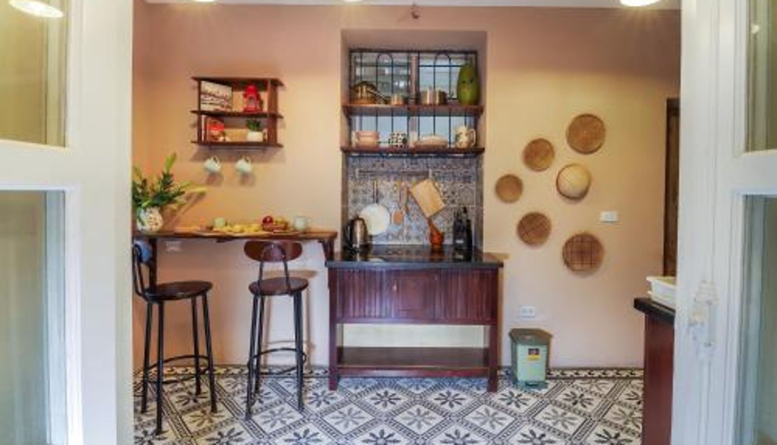 Info - Little Anh House