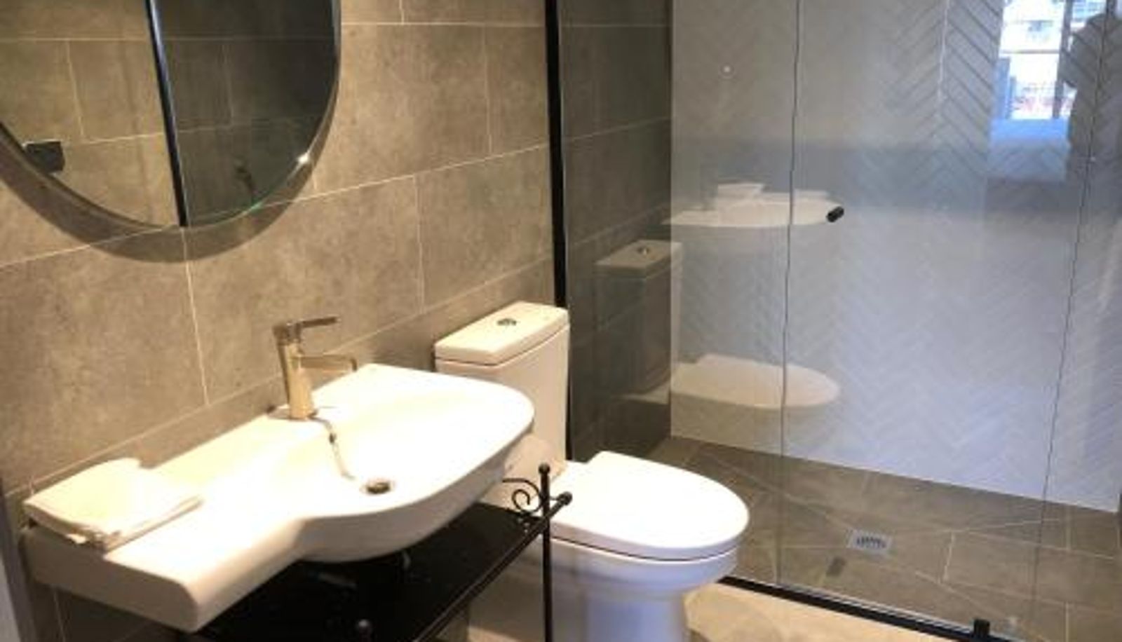 Łazienka - Q Squared Serviced Apartments
