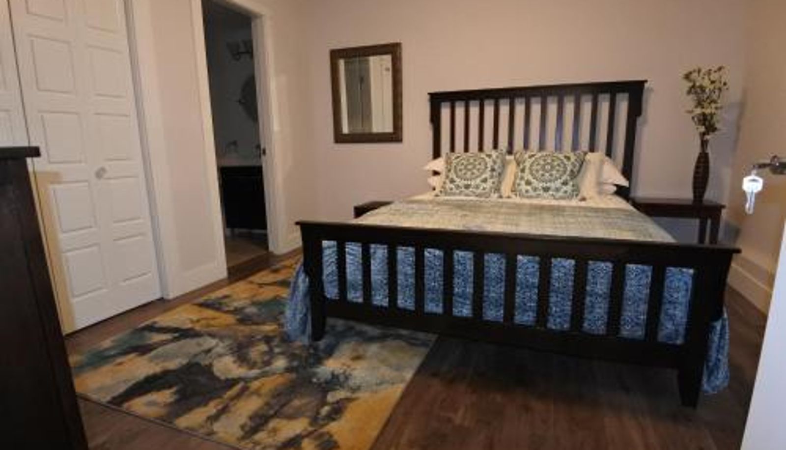 Room - Black Rooster Guesthouse