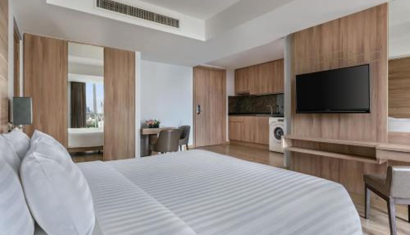 Suite - Adelphi Grande Sukhumvit