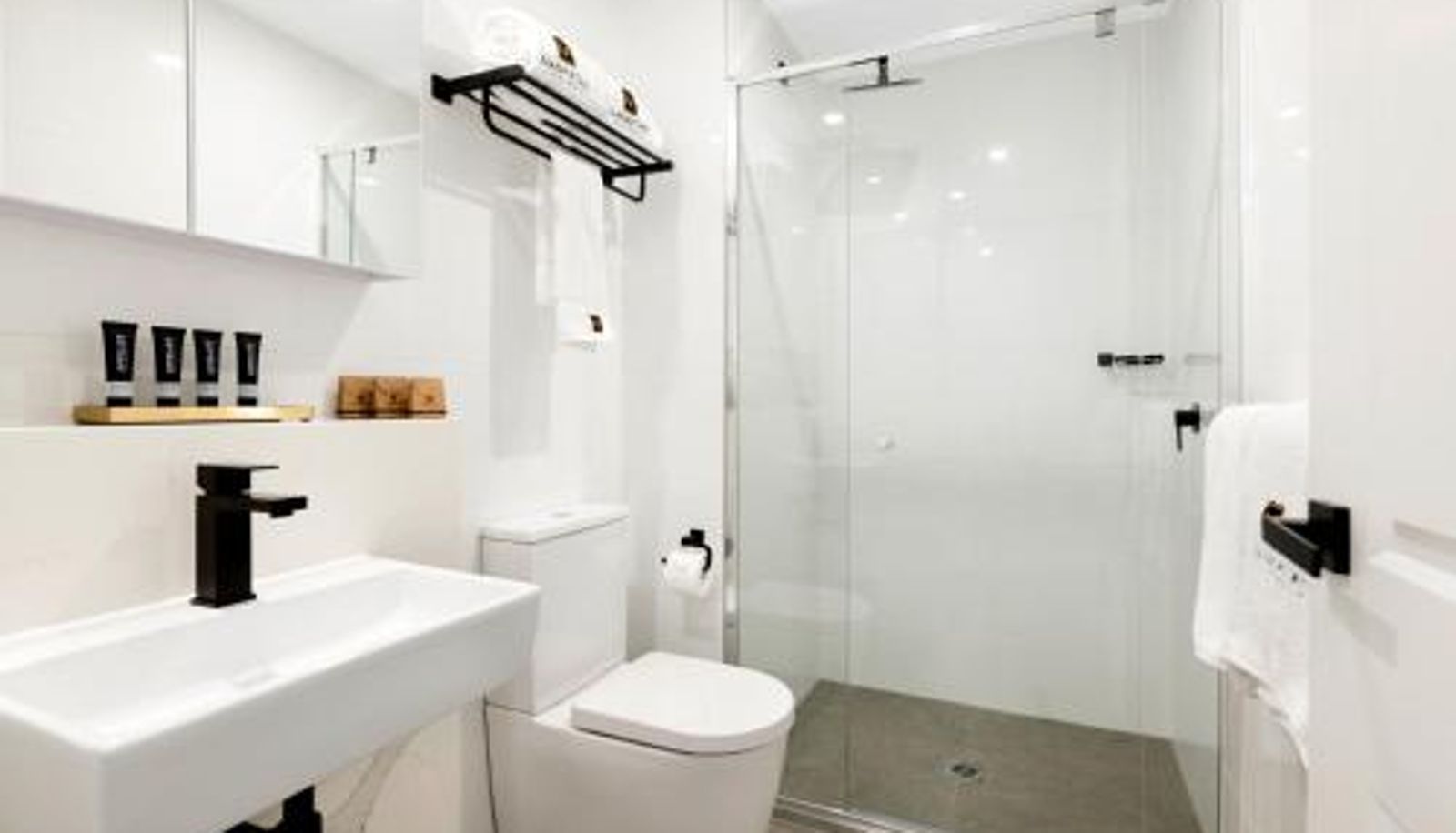 Apartment - Manhattan Apartments - Glen Iris