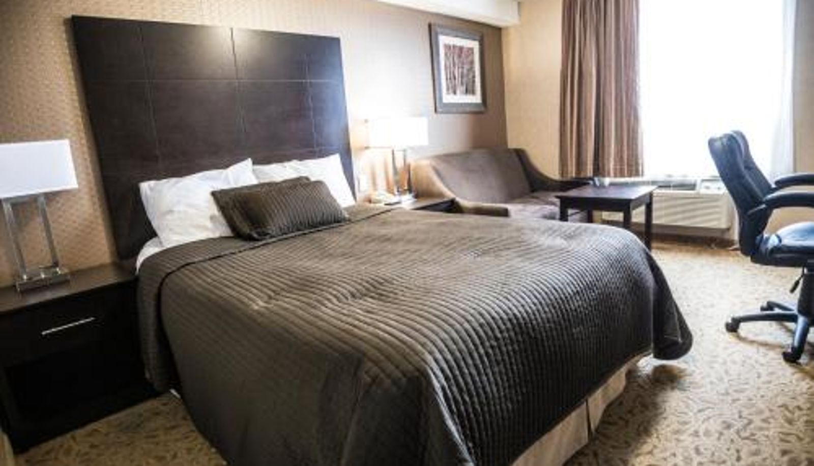 Info - Mississauga Gate Inn