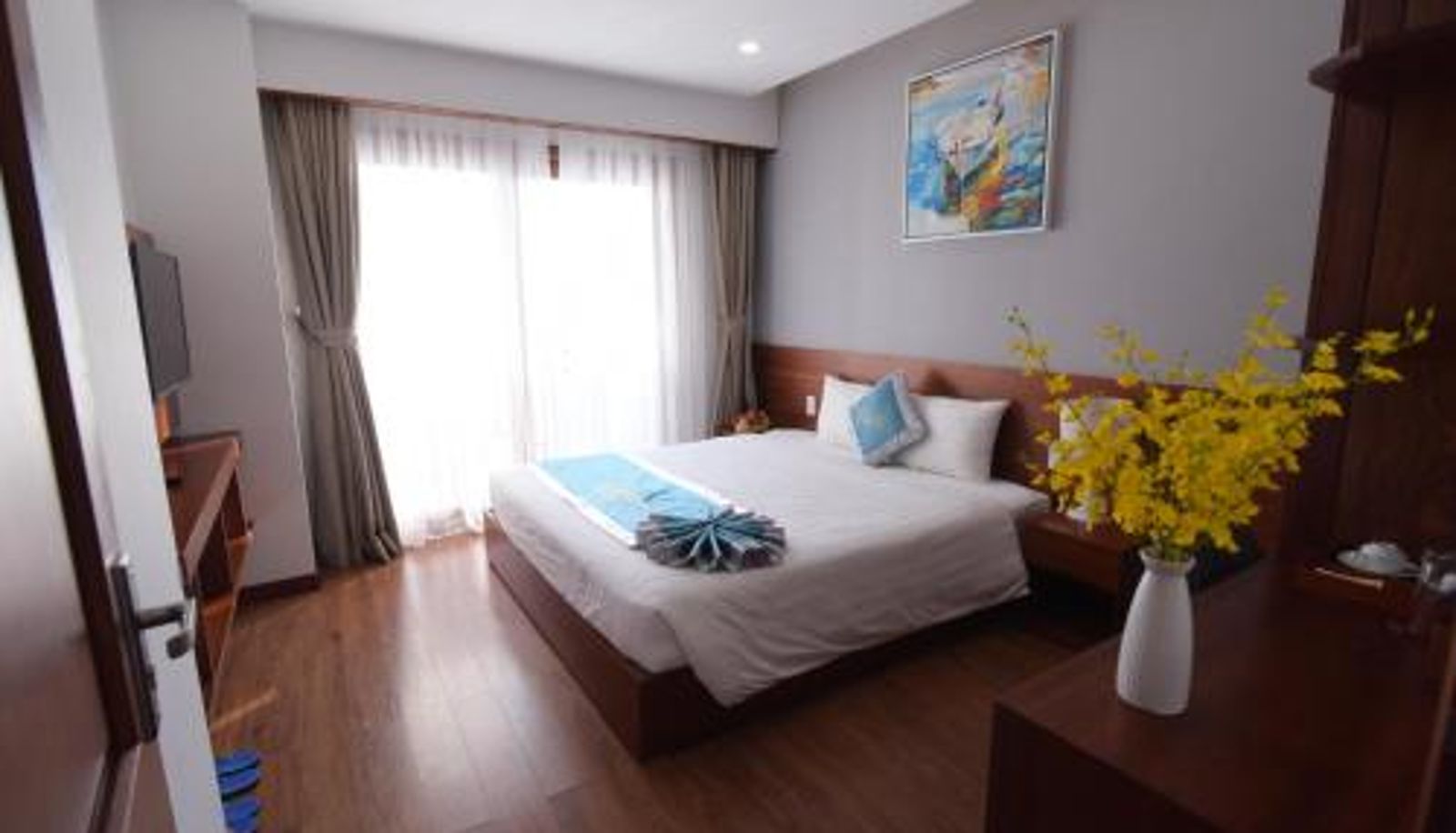 Info - MENTO HOTEL QUY NHƠN