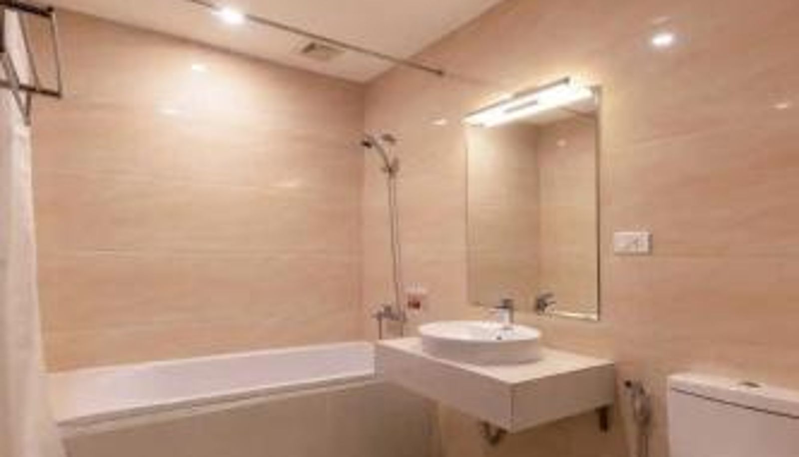 Info - Hotel Azumaya Linh Lang