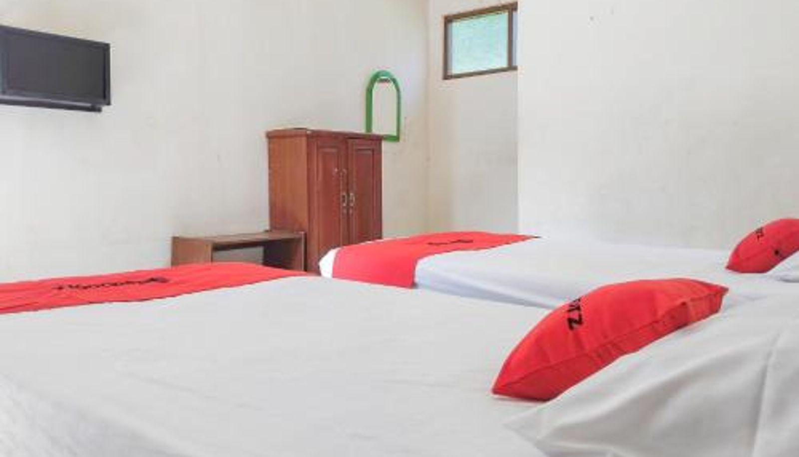 Habitación - RedDoorz at Hotel Padjajaran Tasikmalaya