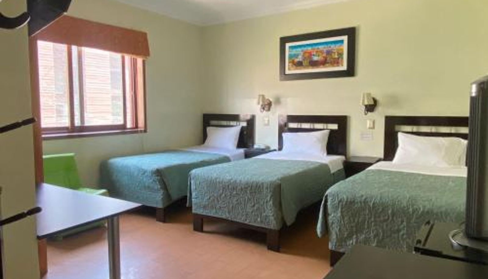 Info - Hotel Tinkus Inn
