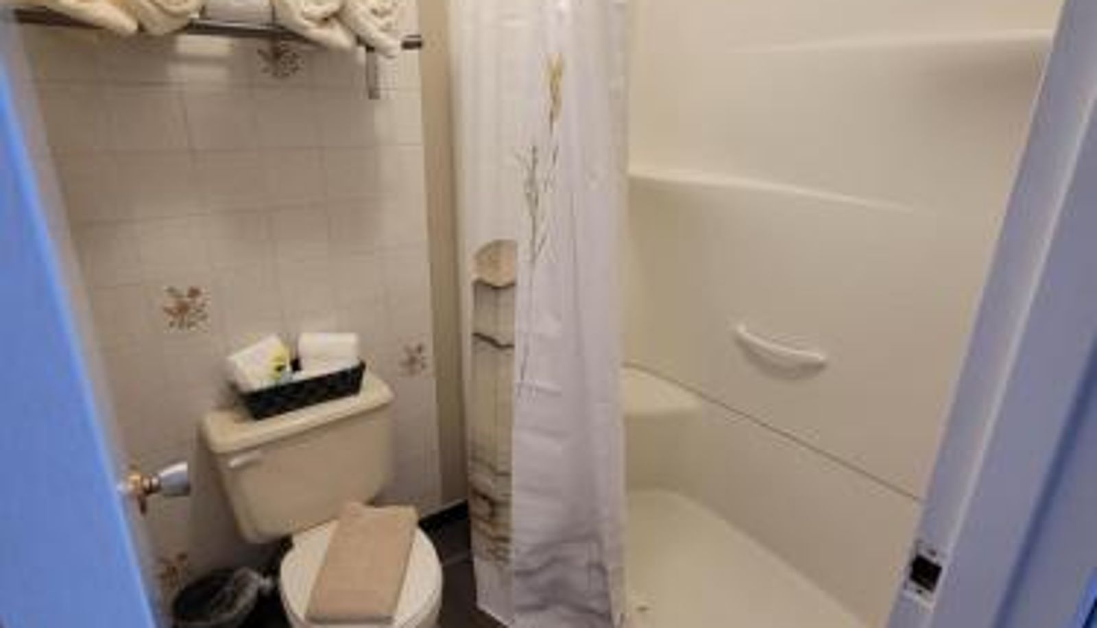 Standard room - Royal Duke Hotel