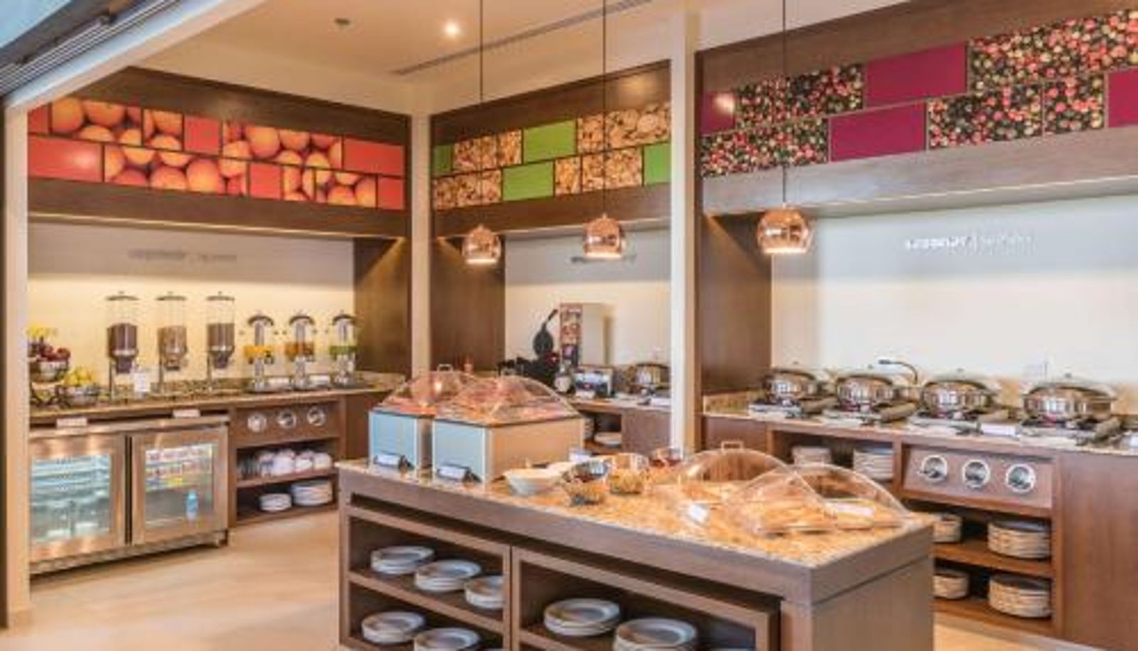 Info - Hampton Inn & Suites by Hilton Salamanca Bajio