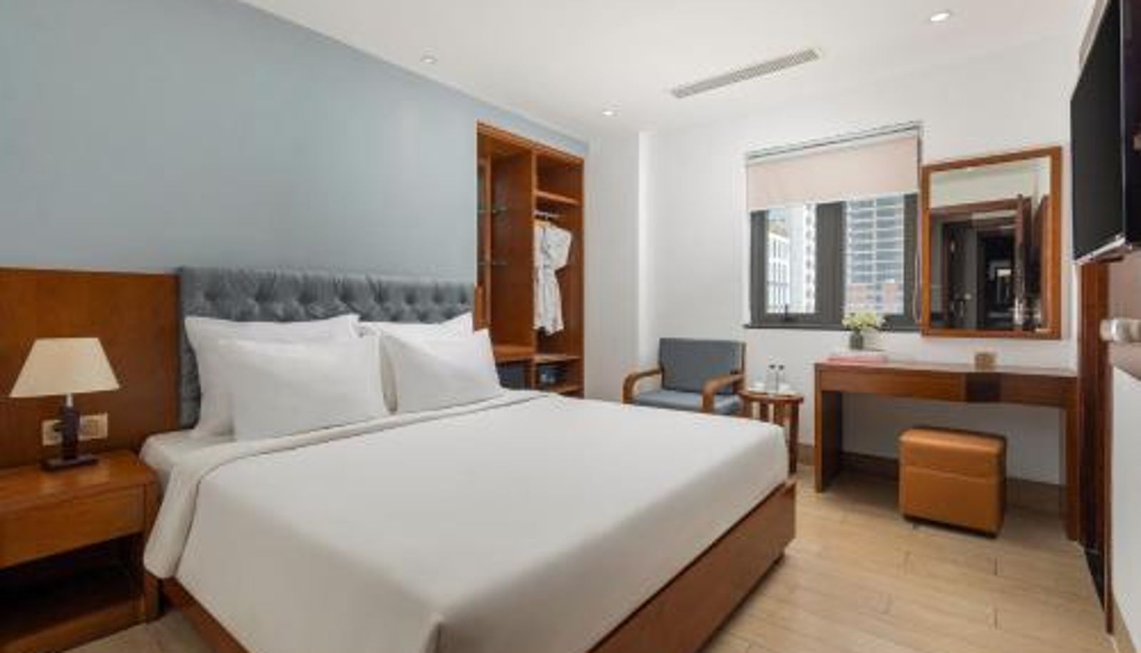Camera - Sana Da Nang Beach Hotel