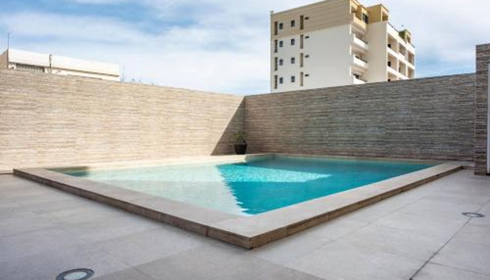Pool - Hotel Ave Inn Mazatlán