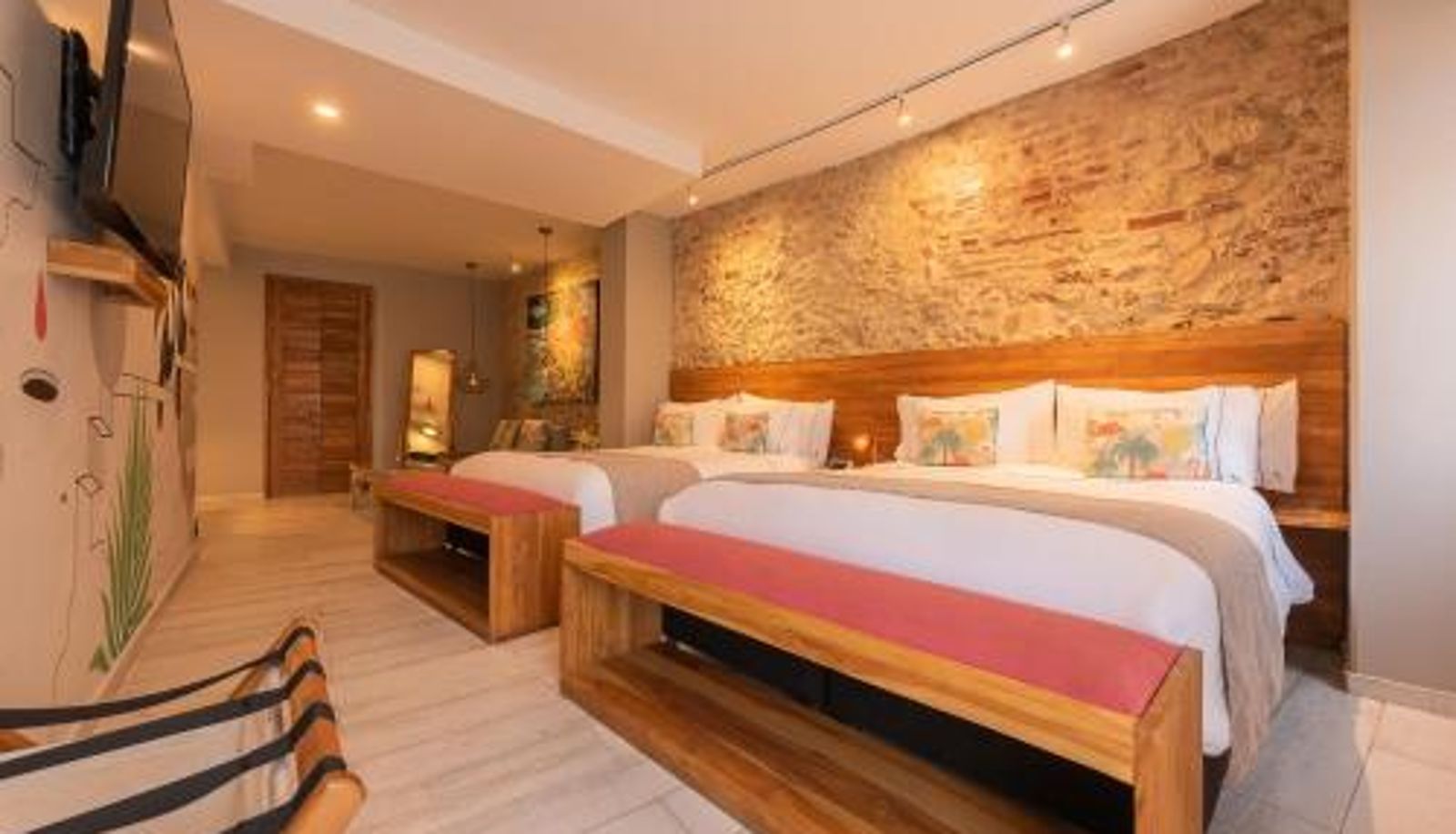 Room - Townhouse Boutique Hotel
