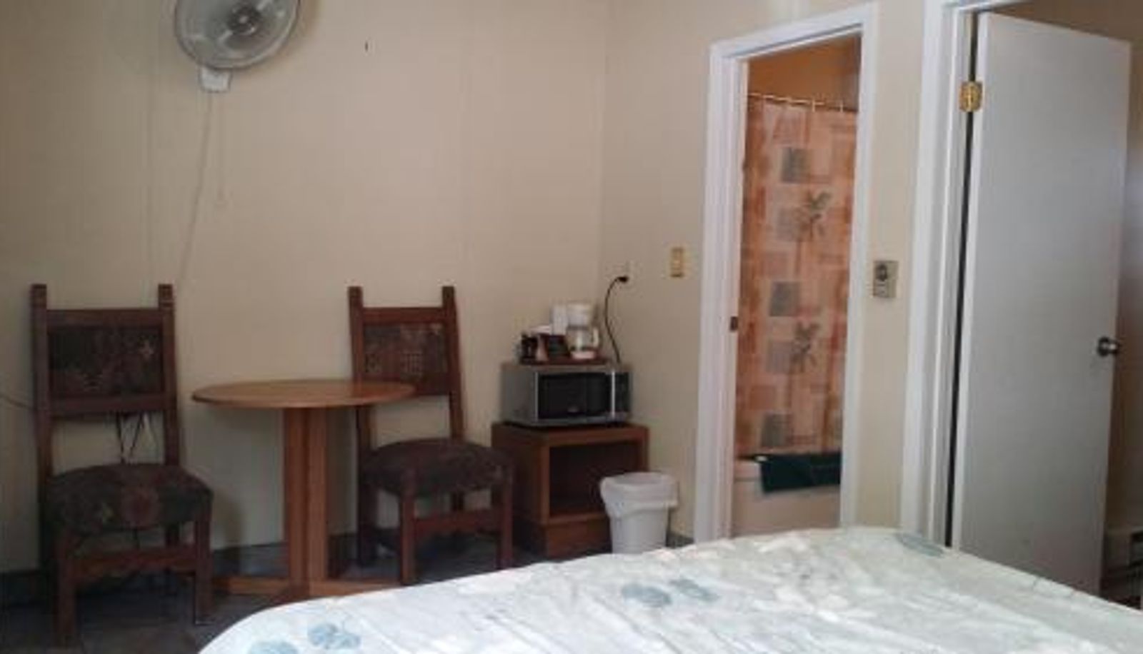 Familienzimmer - AppleTree Inn