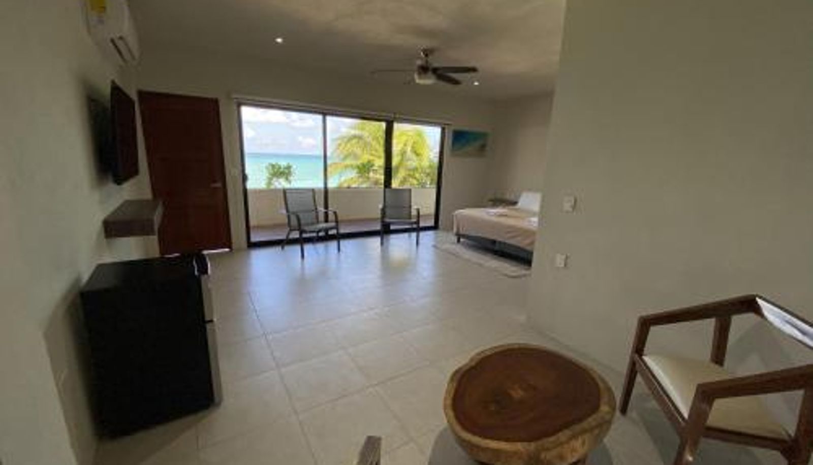 Zimmer - Cuxos Hotel Beachfront