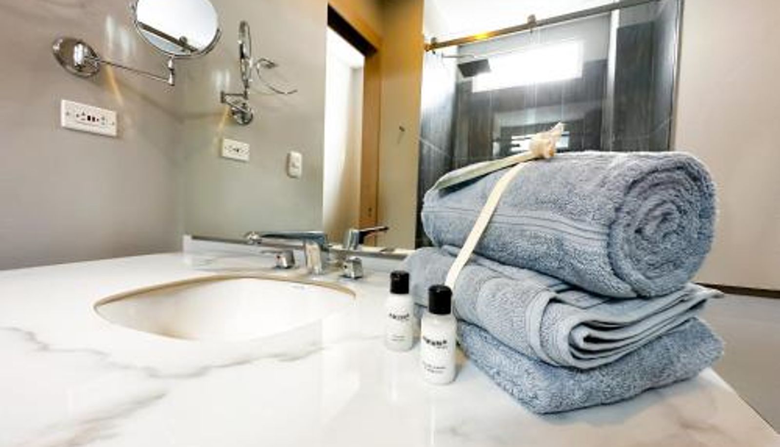 Pokój - Hotel Arena Suites Movistar Arena